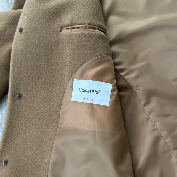 NWT Men’s Coat Calvin Klein (makes a great gift!) - Picture 5 of 8